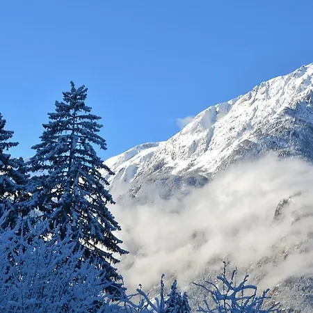 ホテル La Douce Montagne *