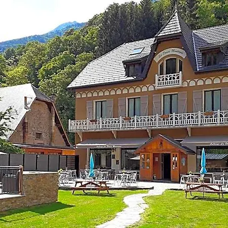 Hotel La Douce Montagne *
